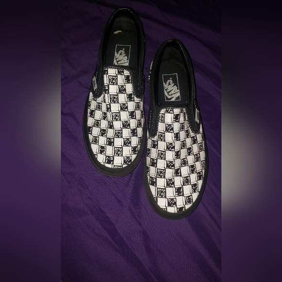 vans sketch checkered slip ons - Picture 1 of 4